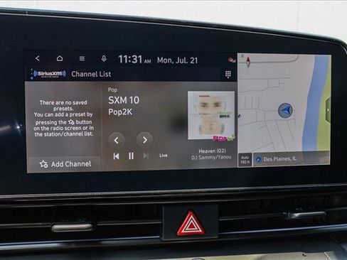 New 2025 Hyundai Elantra SEL image 18