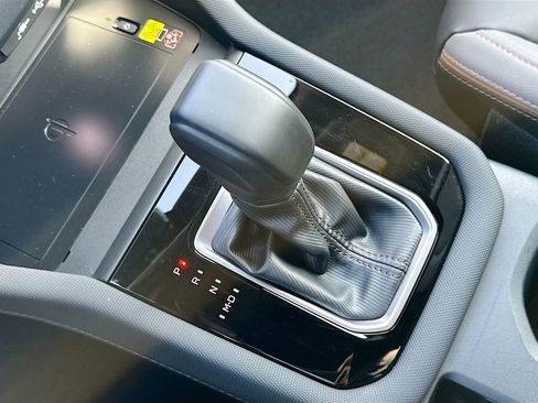 Used 2025 Subaru Forester Sport image 24