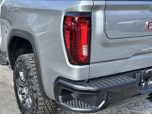 New 2026 GMC Sierra 1500 AT4X image 10