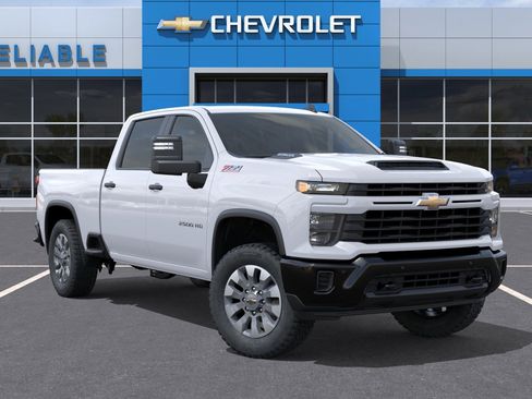 New 2026 Chevrolet Silverado 2500 Custom w/ Custom Value Package AWD/4WD image 7