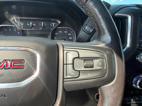 Used 2022 GMC Sierra 2500 AT4 w/ Driver Alert Package I AWD/4WD image 32
