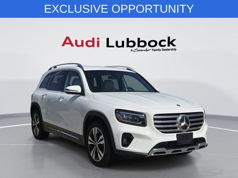 Used 2025 Mercedes-Benz GLB 250 image 1
