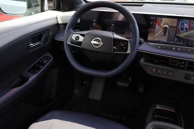New 2026 Nissan Leaf Platinum+ w/ Cargo Package (Platinum+) FWD image 21