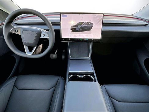 Used 2026 Tesla Model Y AWD image 14