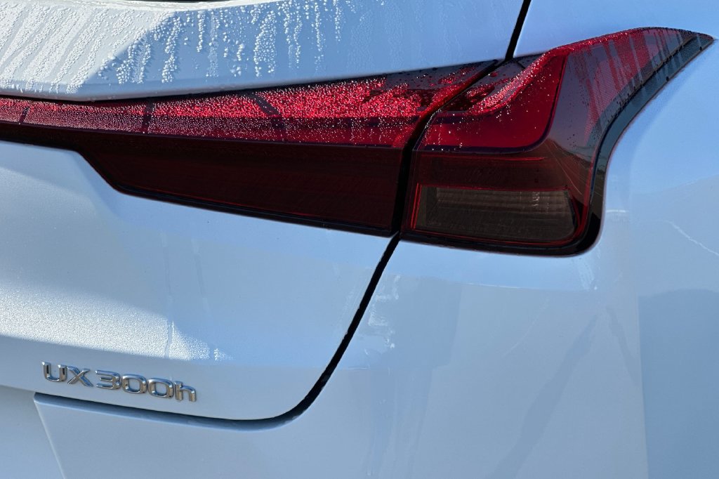 Used 2025 Lexus UX 300h FWD w/ Cold Area Package image 26