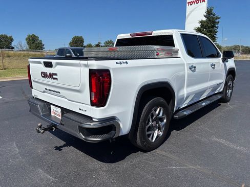 Used 2026 GMC Sierra 1500 SLT w/ SLT Premium Package AWD/4WD image 8