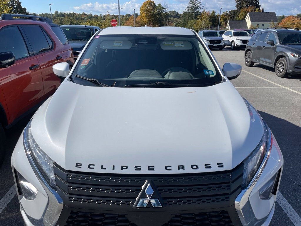 Used 2022 Mitsubishi Eclipse Cross ES AWD/4WD image 2