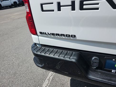 Certified 2024 Chevrolet Silverado 2500 Custom w/ Custom Value Package AWD/4WD image 4