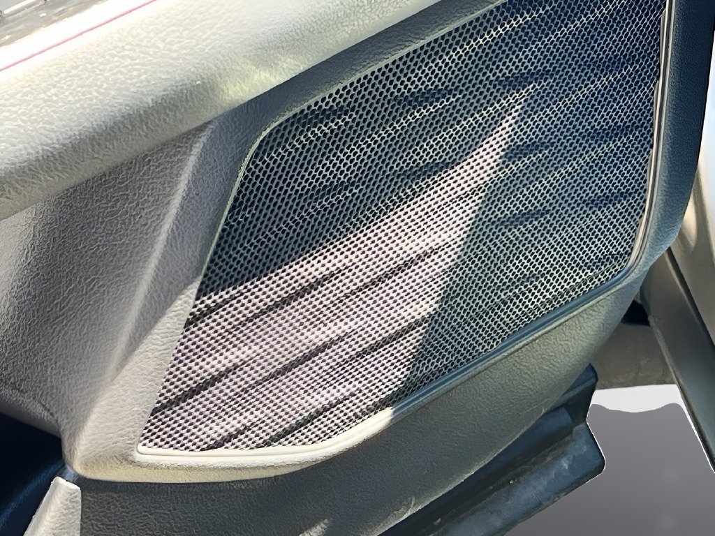 Used 2019 Lexus UX 200 F Sport w/ F Sport Premium Package FWD image 19