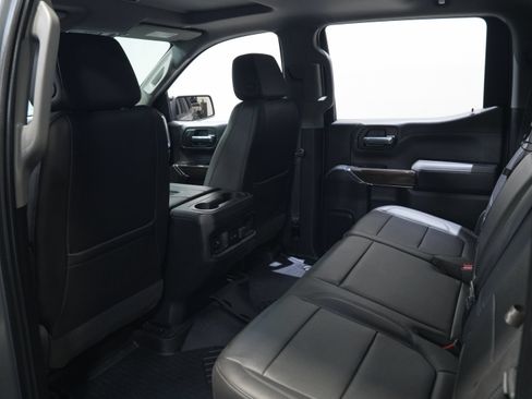 Used 2020 Chevrolet Silverado 1500 LT Trail Boss AWD/4WD image 37