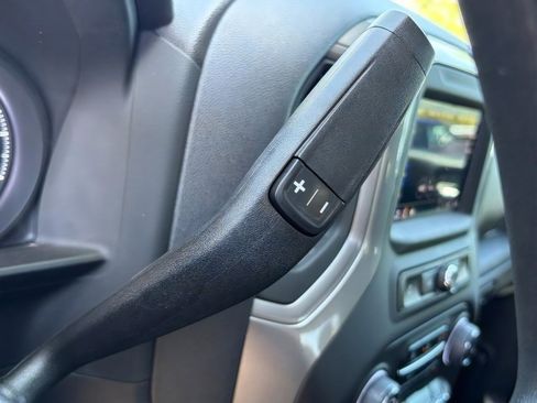 Used 2025 Chevrolet Silverado 1500 Custom Trail Boss AWD/4WD image 22