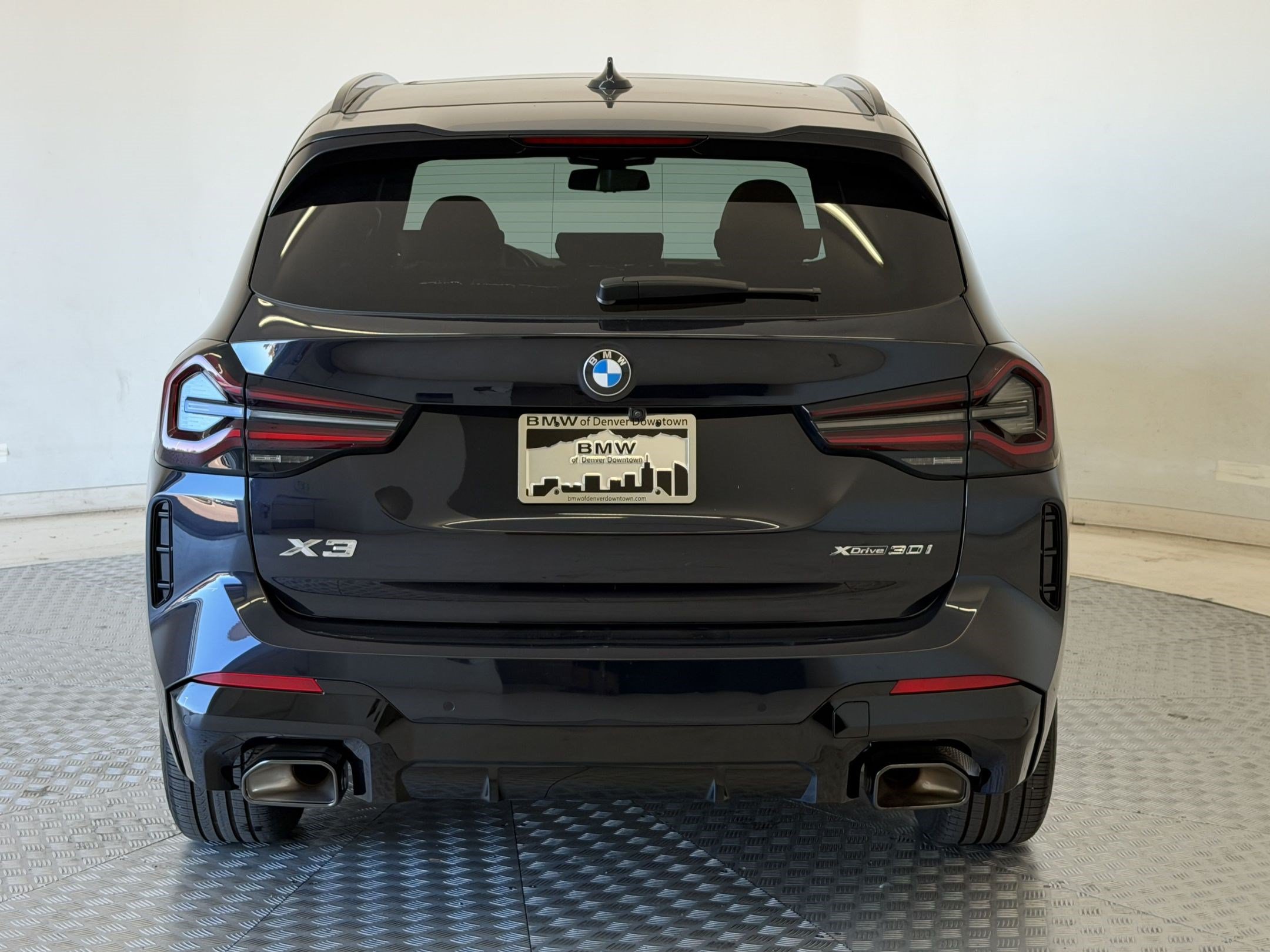 Certified 2024 BMW X3 xDrive30i w/ M Sport Package AWD/4WD image 10