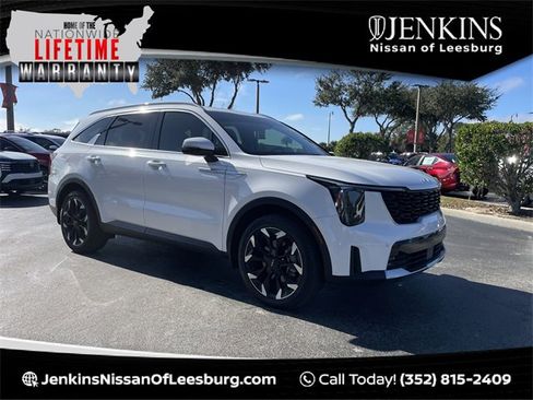 Used 2025 Kia Sorento EX image 1
