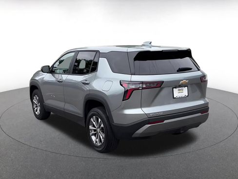 Used 2025 Chevrolet Equinox LT FWD image 9
