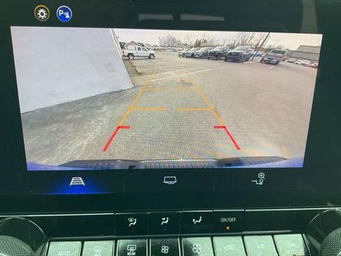 Certified 2025 Chevrolet Colorado Trail Boss image 14