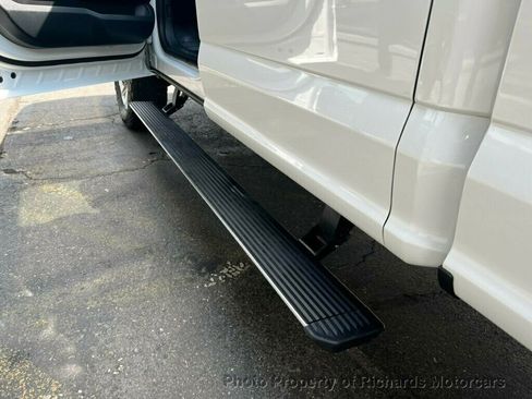 Used 2022 Ford F250 Platinum image 16
