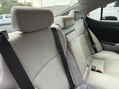 Used 2012 Lexus IS 350 w/ Premium Pkg Value Edition RWD image 40