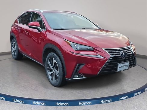 Used 2018 Lexus NX 300h AWD image 4
