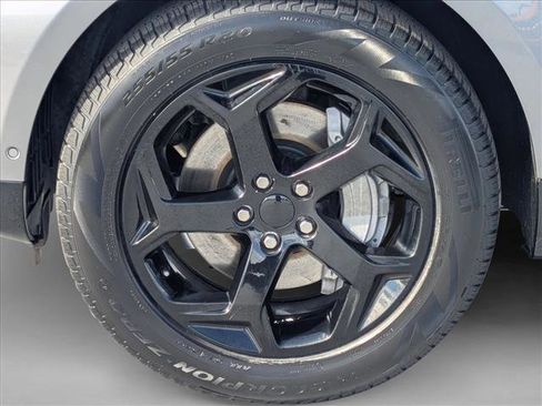 Used 2020 Land Rover Range Rover Sport HSE image 26