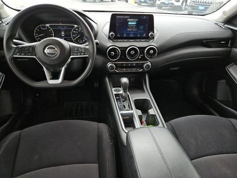 Used 2023 Nissan Sentra SV FWD image 6
