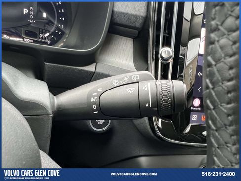 Used 2026 Volvo XC40 B5 Plus w/ Protection Package Premier image 24