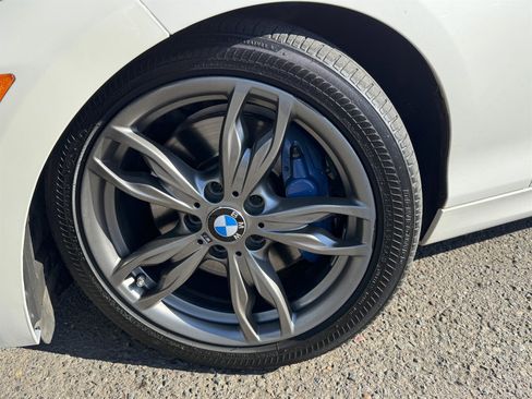 Used 2015 BMW M235i Convertible RWD image 28