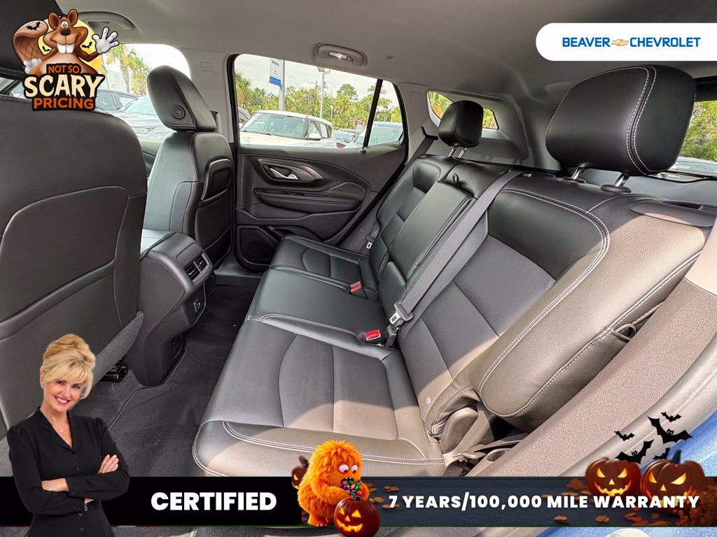 Used 2024 GMC Terrain SLT AWD/4WD image 14