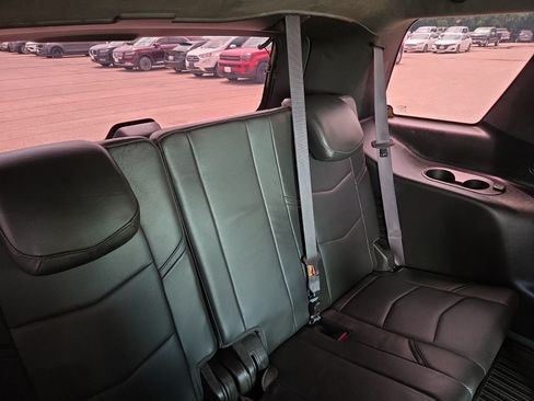 Used 2017 Cadillac Escalade Platinum AWD/4WD image 45