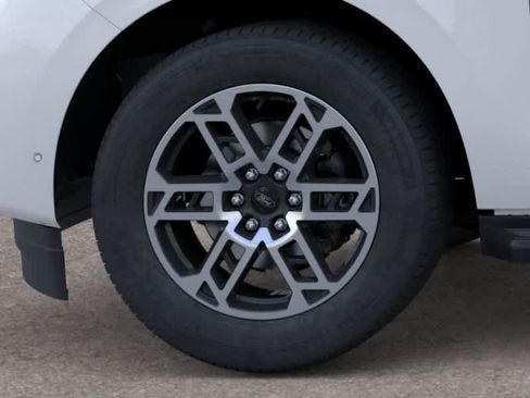 New 2026 Ford Expedition Active AWD/4WD image 19