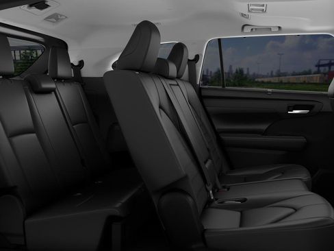 New 2026 Toyota Highlander XLE image 21