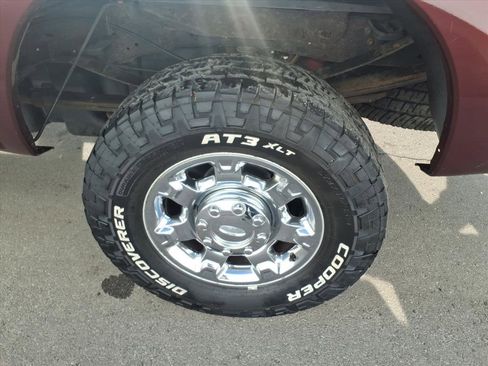 Used 2012 Ford F350 Lariat w/ Chrome Pkg image 8