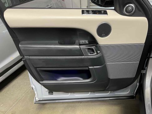 Used 2021 Land Rover Range Rover Sport HSE Dynamic image 75