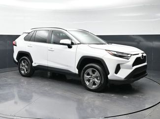 Used 2025 Toyota RAV4 XLE AWD/4WD video 3