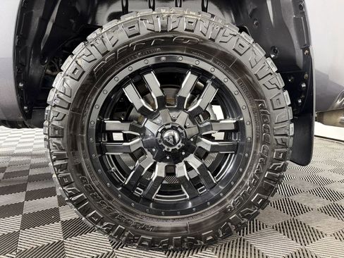 Used 2019 Toyota Tundra SR5 image 42