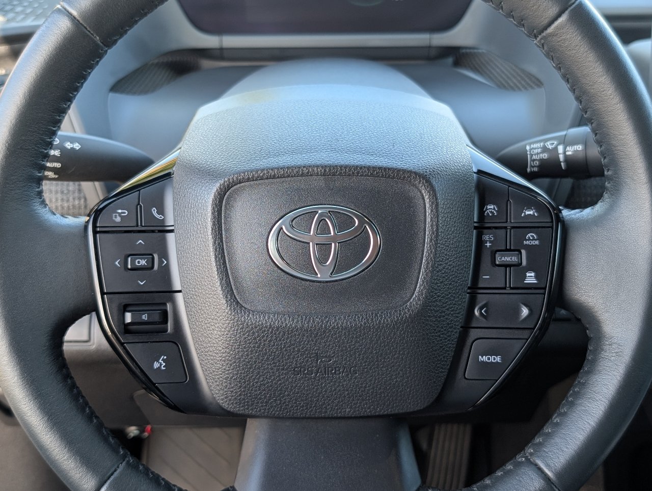 Used 2023 Toyota bZ4X FWD w/ Weather Package image 18