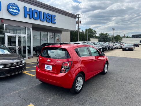 Used 2013 Chevrolet Sonic LT FWD image 10