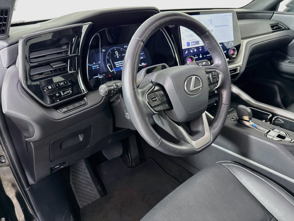Certified 2025 Lexus TX 350 AWD w/ Technology Package image 9