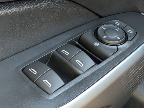 Used 2024 Chevrolet Trax LS w/ LS Convenience Package image 22