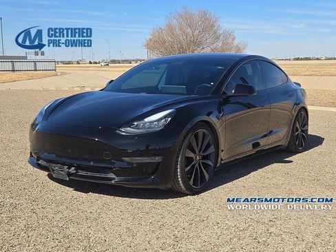Used 2020 Tesla Model 3 Performance image 1