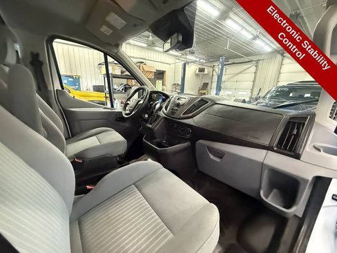 Used 2016 Ford Transit 250 130 Low Roof w/ Exterior Upgrade Package RWD image 33