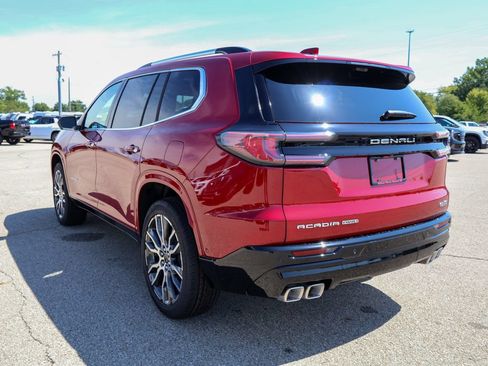 New 2027 GMC Acadia Denali Ultimate w/ LPO, Floor Liner Package AWD/4WD image 34