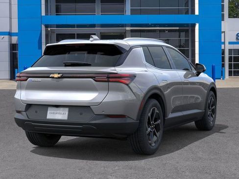 New 2026 Chevrolet Equinox EV LT image 4
