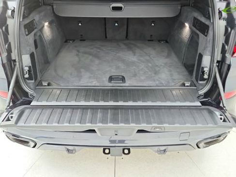 Used 2023 BMW X5 sDrive40i w/ M Sport Package image 14