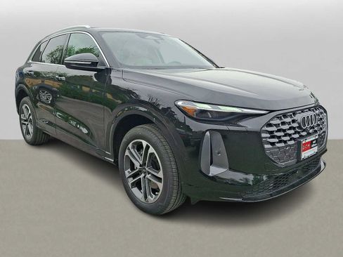 New 2026 Audi Q5 Premium AWD/4WD image 10