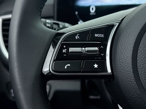 Certified 2026 Kia Seltos EX image 21