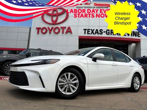 Used 2026 Toyota Camry LE FWD image 1