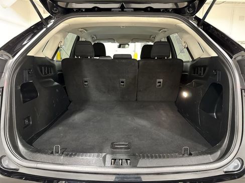 Used 2022 Ford Edge SE image 23