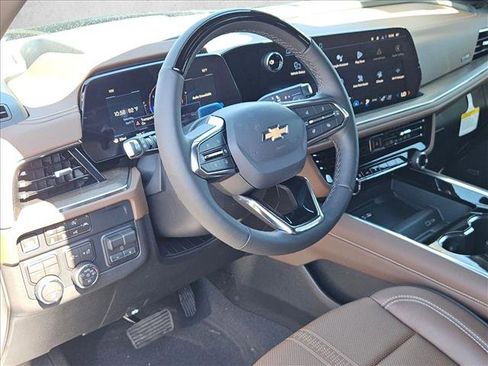 New 2026 Chevrolet Tahoe High Country AWD/4WD image 3