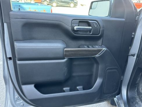 Used 2020 Chevrolet Silverado 1500 LT w/ Fleet Comfort Package image 12