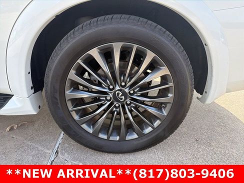 Used 2024 INFINITI QX80 Premium Select w/ Cargo Package image 8